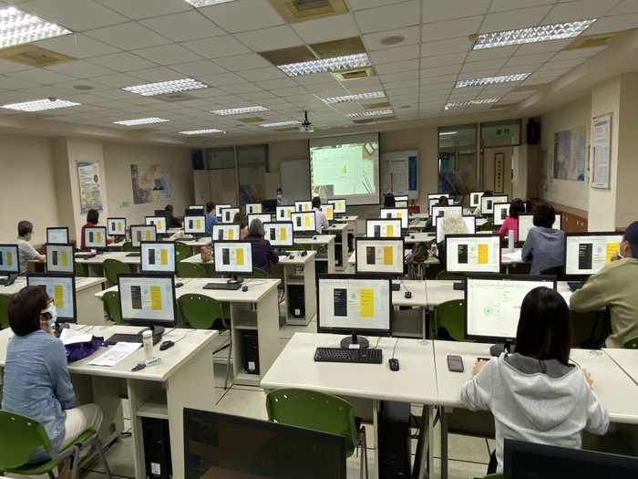 110-11-15 Educational Training-Power BI courseImage