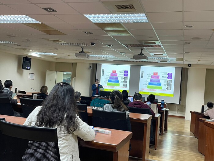 111-12-19 Institutional Research Center LectureImage