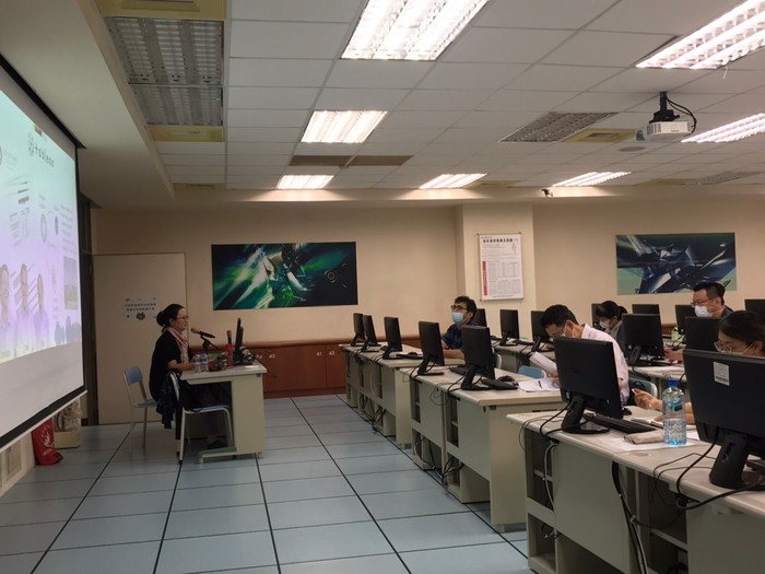 109-11-06 校務研究教育訓練-tableau軟體進階課程圖片