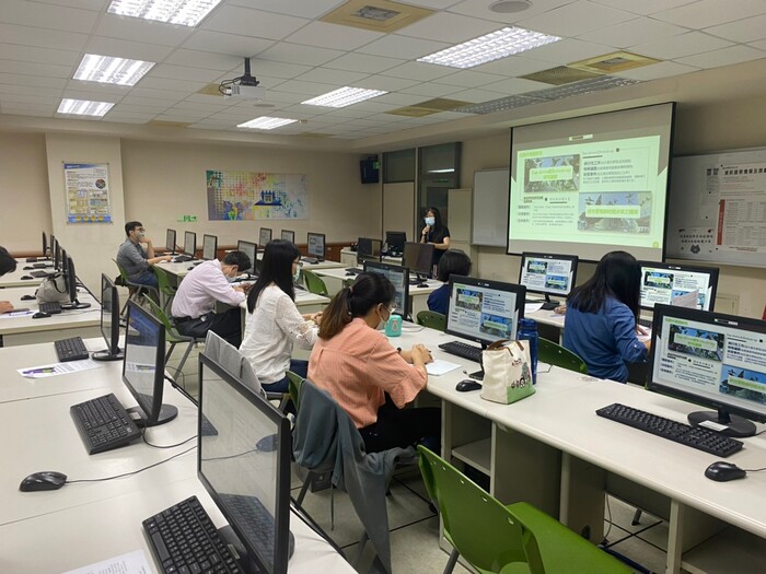 110-11-22 Institutional Research Center LectureImage