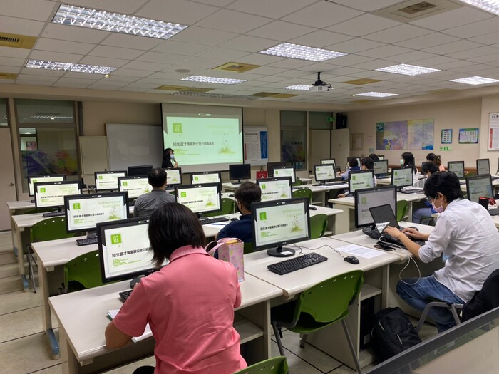 110-11-22 Institutional Research Center LectureImage